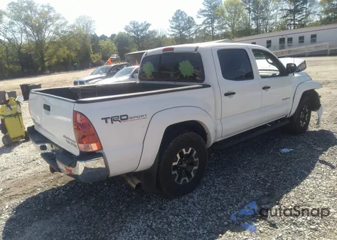 2011 Toyota Tacoma Prerunner V6 from USA, damaged, VIN 3TMJU4GN3BM112325